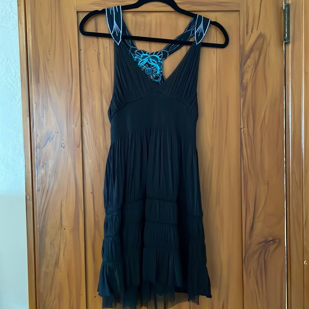 Free People Black V-Neck Sleeveless Dress with Crochet detail on back
